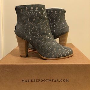 Dusty Blue Matisse Springfield Bootie Size 8